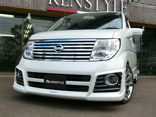 E51エルグランド後期ハイウェイスター E51エルグランド後期ハイウェイスター
