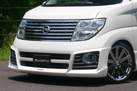E51エルグランド後期ハイウェイスター用エアロパーツ E51エルグランド後期ハイウェイスター用エアロパーツ