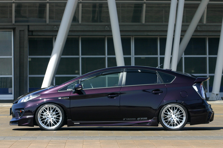 ケンスタイルネクストプリウスG's用エアロパーツ ケンスタイルネクストプリウスG's用エアロパーツ