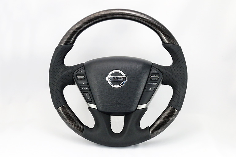 ケンスタイル後期型E52エルグランド用オリジナルステアリングブラックメープル ケンスタイル後期型E52エルグランド用オリジナルステアリングブラックメープル