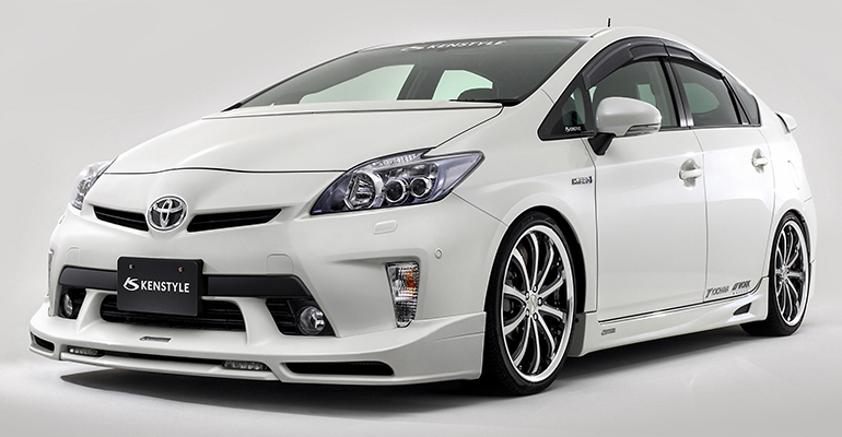 ケンスタイル|ZVW30プリウス後期用ハーフタイプエアロパーツ ケンスタイル|ZVW30プリウス後期用ハーフタイプエアロパーツ