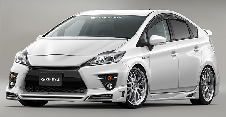 ケンスタイル|ZVW30プリウスG's用ハーフタイプエアロパーツ ケンスタイル|ZVW30プリウスG's用ハーフタイプエアロパーツ