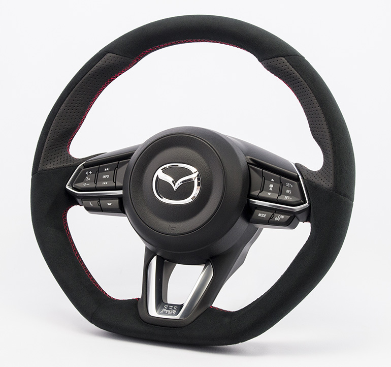 ケンスタイル|アクセラ後期・CX-3/デミオ(H28.11~)用ウルトラスエード/レザーコンビステアリング ケンスタイル|アクセラ後期・CX-3/デミオ(H28.11~)用ウルトラスエード/レザーコンビステアリング