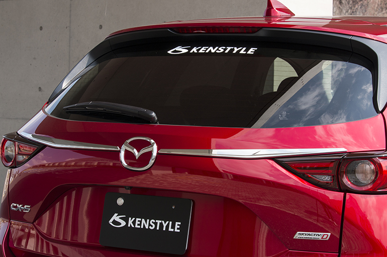 ケンスタイル新型CX-5(KF)リフトゲートガーニッシュ ケンスタイル新型CX-5(KF)リフトゲートガーニッシュ
