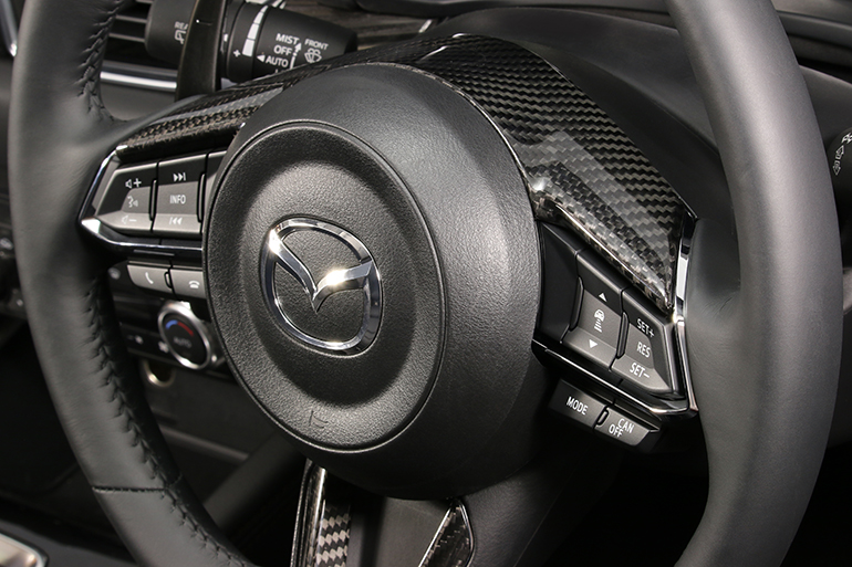 ケンスタイルのCX-8/CX-5/CX-3/アクセラ/デミオ用M02ドライカーボンパネル ケンスタイルのCX-8/CX-5/CX-3/アクセラ/デミオ用M02ドライカーボンパネル