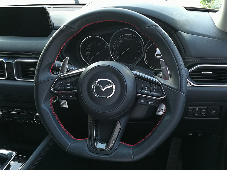 ケンスタイルKF系CX-5用ステアリング ケンスタイルKF系CX-5用ステアリング