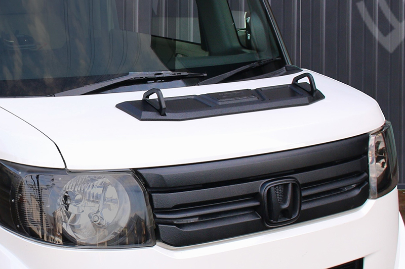 【新発売】 ボンネットカスタムガーニッシュ N-BOX